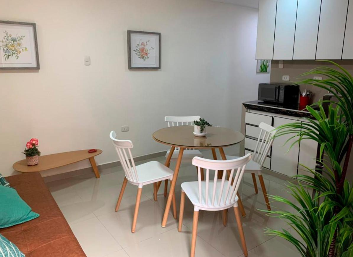 Acogedor Departamento Amoblado En San Miguel, Primer Piso, Wifi. Lima Buitenkant foto