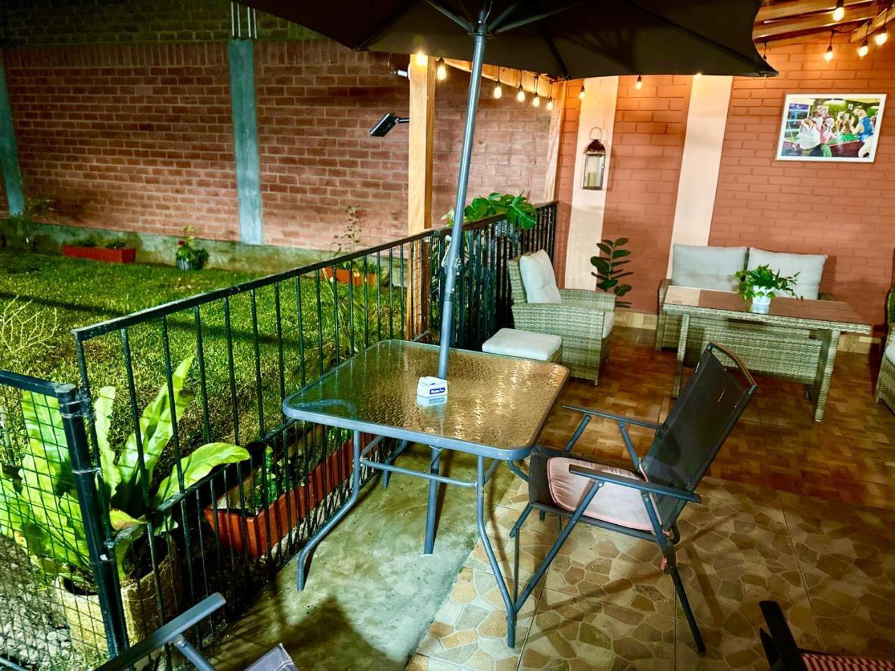 Acogedor Departamento Amoblado En San Miguel, Primer Piso, Wifi. Lima Buitenkant foto